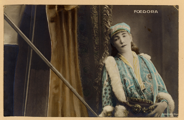History of Fedoras Sarah Bernhardt Foedora